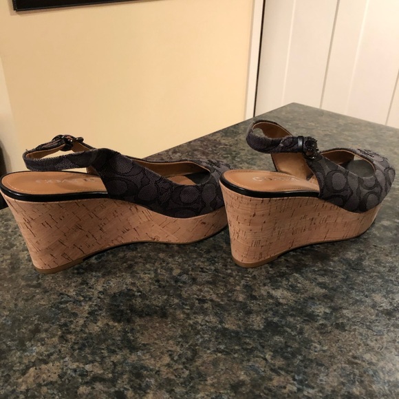 Coach wedges - Picture 4 of 5